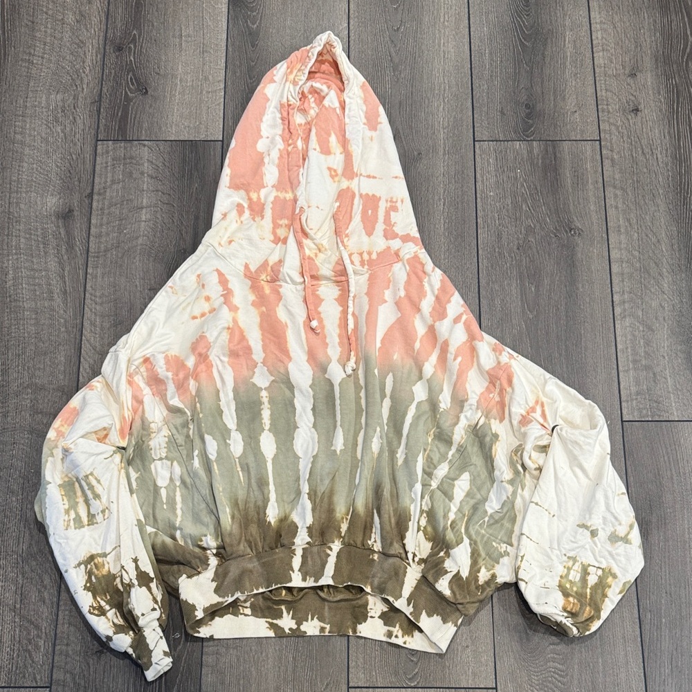 Young Fabulous & Broke Peach and Cream Top